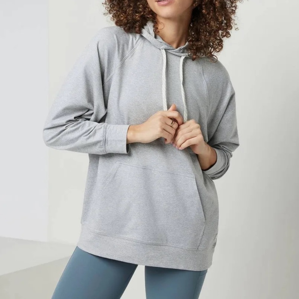 Vuori Women's Halo Oversized Hoodie Size Large